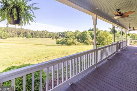 Exterior - 1362 We King Rd, Commerce, GA 30530 photo 3 of 19