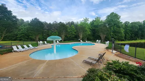 151 Derby Dr, Forsyth, GA 31029 photo 4