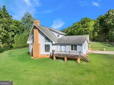 119 Timberlane Dr, Hartwell, GA 30643