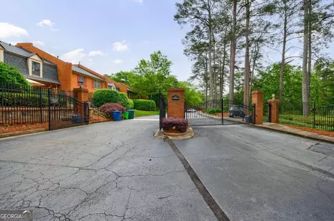 27306 Plantation Dr NE, Atlanta, GA 30324