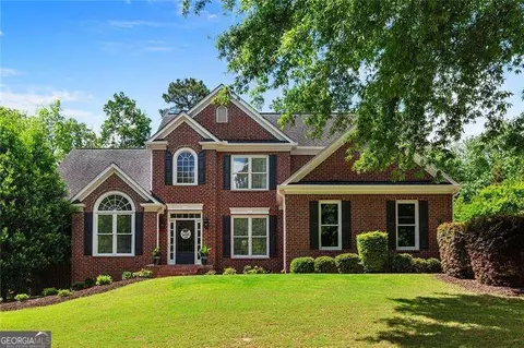 138 Grand Ave, Suwanee, GA 30024