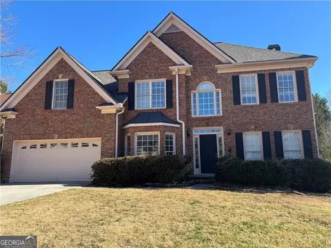 1425 Turtle Dove Ln, Lawrenceville, GA 30043