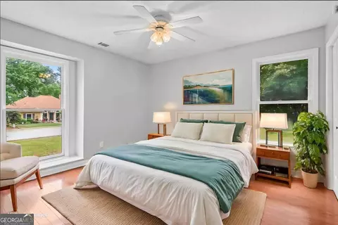 221 The Esplanade Way SE, Loganville, GA 30052