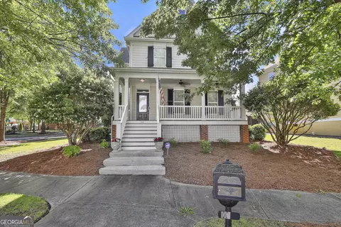 100 Concord Ct, Fayetteville, GA 30214