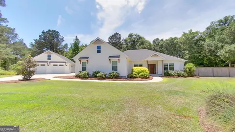 112 Spur Ln, Thomasville, GA 31757