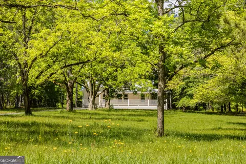 564 Bailey Mill Rd, Yatesville, GA 31097