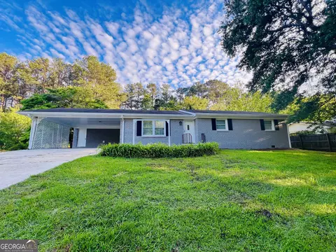 229 Timberland Trl, Riverdale, GA 30274