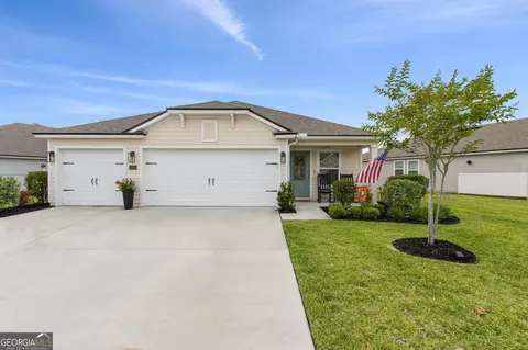 310 Chinquapin Dr, Saint Marys, GA 31558