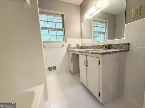 210 N Chilton Cres, Lagrange, GA 30240 photo 27