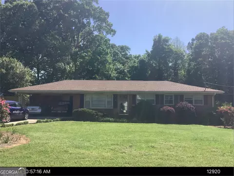 210 Woodlawn Ave, Griffin, GA 30224