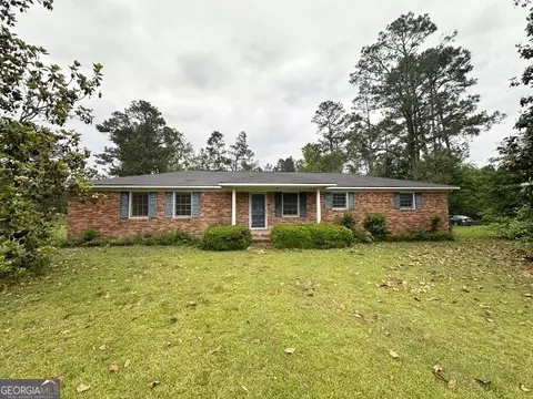 310 Advantage Ln, Swainsboro, GA 30401