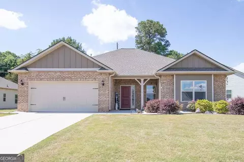 605 Skyview Dr, Commerce, GA 30529