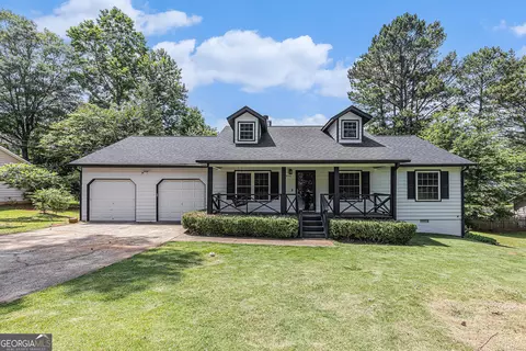 5406 Jamestowne Dr, Powder Springs, GA 30127