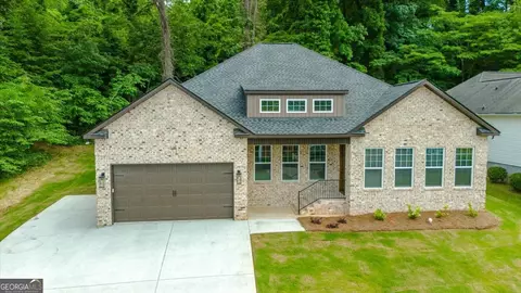126 Sugarloaf Cir, Macon, GA 31204