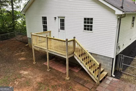 Exterior - 235 Baugh St, Commerce, GA 30529 photo 3 of 9