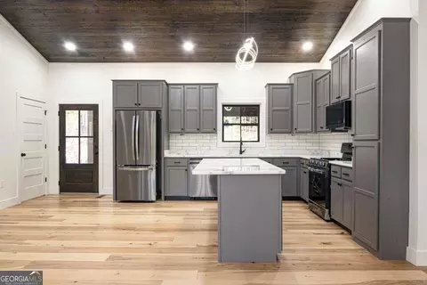 Kitchen - 56 Devils Den Overlook, Epworth, GA 30541 photo 5 of 5