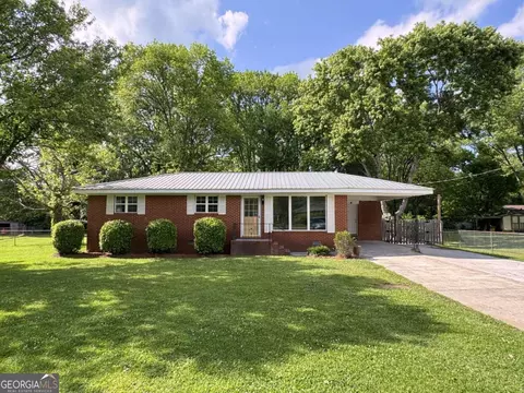 19 Fernwood Way NE, Rome, GA 30161
