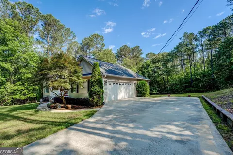 Exterior - 349 Bowen Hill Rd, Haddock, GA 31033 photo 2 of 7