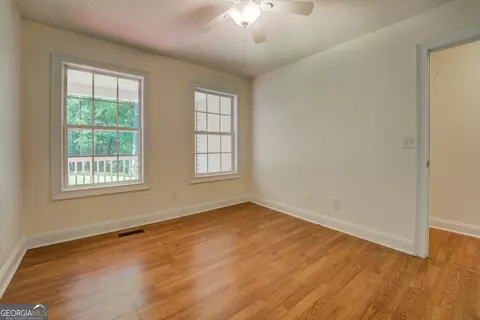 Bedroom - 349 Bowen Hill Rd, Haddock, GA 31033 photo 3 of 5