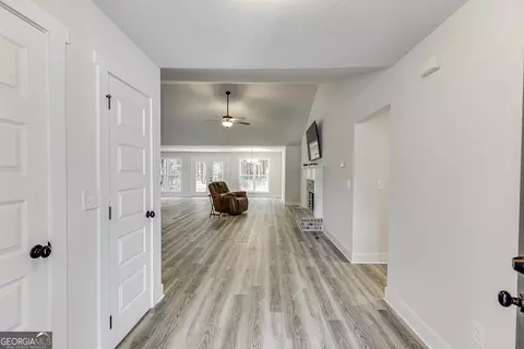 Entry Way - 3239 Tommy Dillard Rd, Monroe, GA 30656 photo 1 of 1