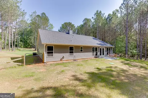 Exterior - 3239 Tommy Dillard Rd, Monroe, GA 30656 photo 4 of 7