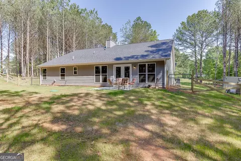 Exterior - 3239 Tommy Dillard Rd, Monroe, GA 30656 photo 6 of 7
