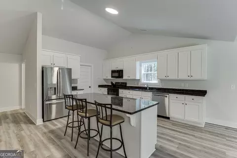 Kitchen - 3239 Tommy Dillard Rd, Monroe, GA 30656 photo 1 of 3