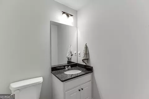 Bath - 3239 Tommy Dillard Rd, Monroe, GA 30656 photo 1 of 4