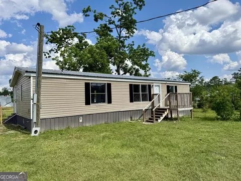 101 S Taylor, Nicholls, GA 31554