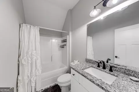 Bath - 541 Carruth Rd, Jefferson, GA 30549 photo 8 of 9