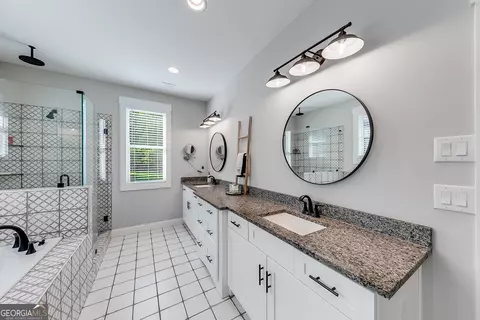Bath - 541 Carruth Rd, Jefferson, GA 30549 photo 1 of 9