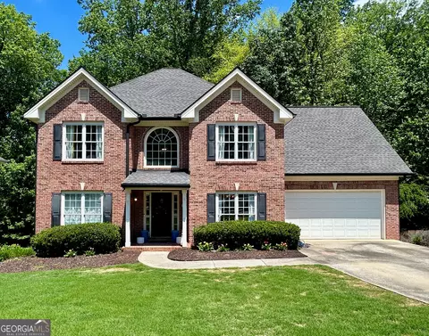610 Golden Meadows Ln, Suwanee, GA 30024