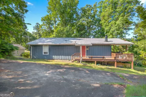 305 Edgewater Dr, Anderson, SC 29626
