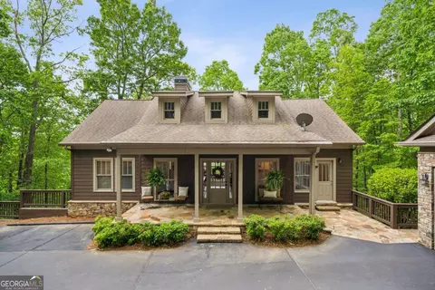 215 Columbine Dr, Big Canoe, GA 30143