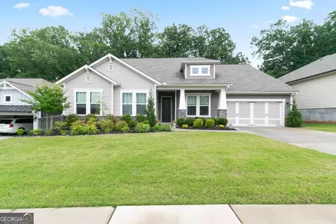 719 Elizabeth Trl, Woodstock, GA 30189