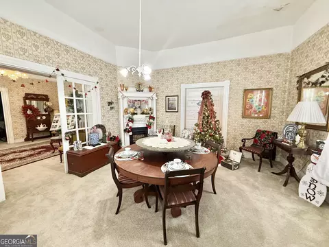 Dining - 307 Harwell Ave, Lagrange, GA 30240 photo 2 of 2