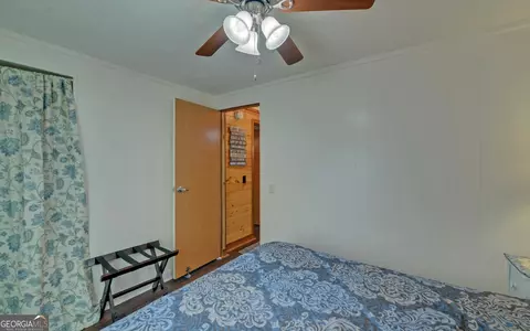 Bedroom - 446 Mcmurray Lake Rd, Toccoa, GA 30577 photo 5 of 6