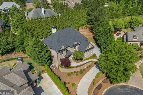 View/Area - 8745 Islesworth Ct, Duluth, GA 30097 photo 3 of 8
