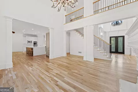 Living - 8745 Islesworth Ct, Duluth, GA 30097 photo 9 of 10