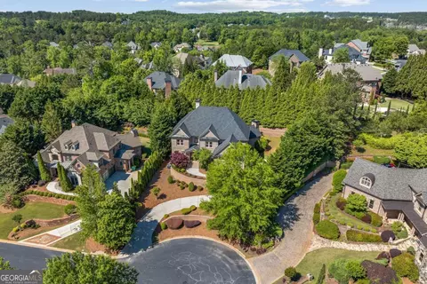 View/Area - 8745 Islesworth Ct, Duluth, GA 30097 photo 4 of 8
