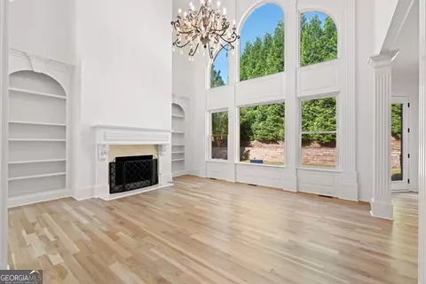 Living - 8745 Islesworth Ct, Duluth, GA 30097 photo 5 of 10