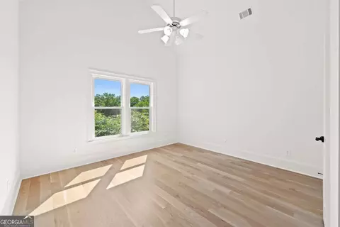 Bedroom - 8745 Islesworth Ct, Duluth, GA 30097 photo 6 of 8
