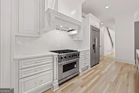 Kitchen - 8745 Islesworth Ct, Duluth, GA 30097 photo 5 of 10