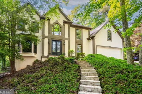 11950 Wildwood Springs Dr, Roswell, GA 30075