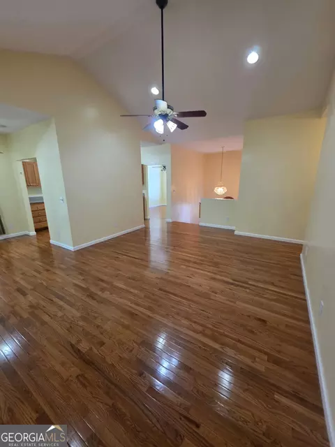 Living - 1450 Highway 27, Summerville, GA 30747 photo 6 of 9