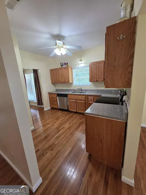 Kitchen - 1450 Highway 27, Summerville, GA 30747 photo 3 of 5