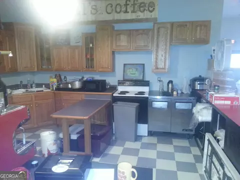 Kitchen - 1450 Highway 27, Summerville, GA 30747 photo 1 of 5