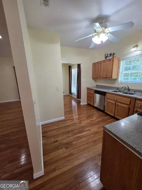 Entry Way - 1450 Highway 27, Summerville, GA 30747 photo 10 of 14
