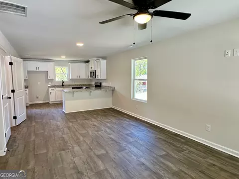 Living - 238 Stancil Dr, Toccoa, GA 30577 photo 1 of 2