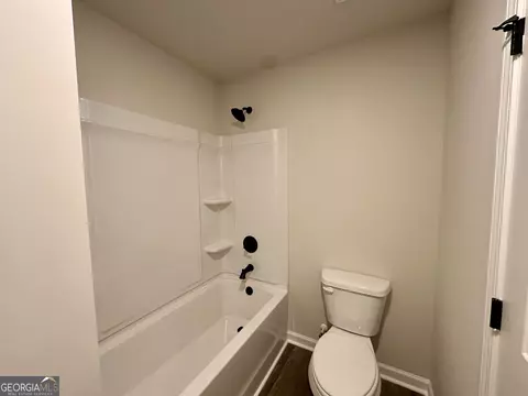 Bath - 238 Stancil Dr, Toccoa, GA 30577 photo 2 of 4